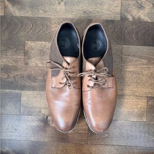 Classic Men's Brown Leather Oxford Shoes B2